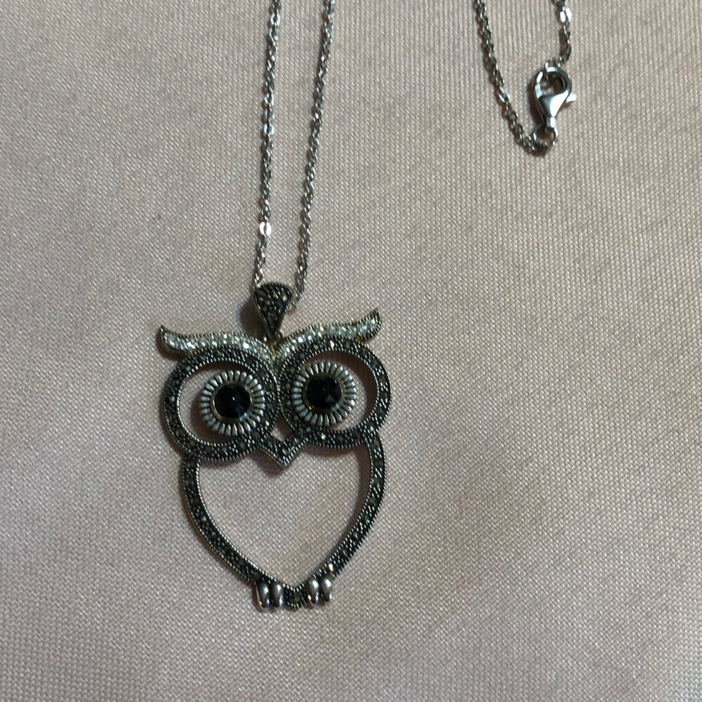 Necklace - Picture 2 of 2